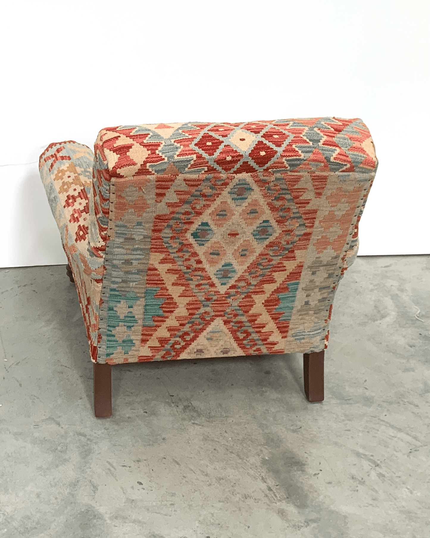 Antalya Armchair - kilimfurniture