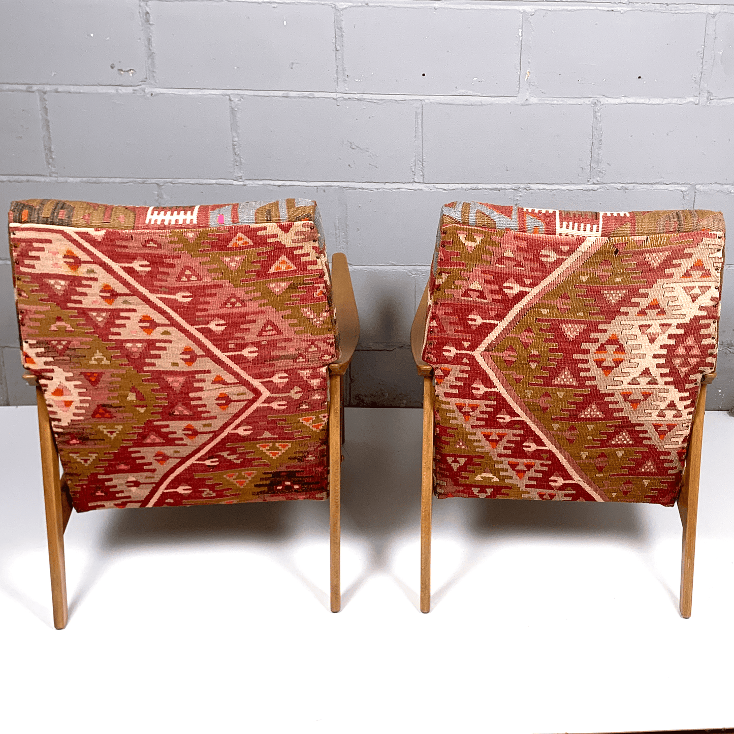 Pair of Vintage Armchairs - kilimfurniture