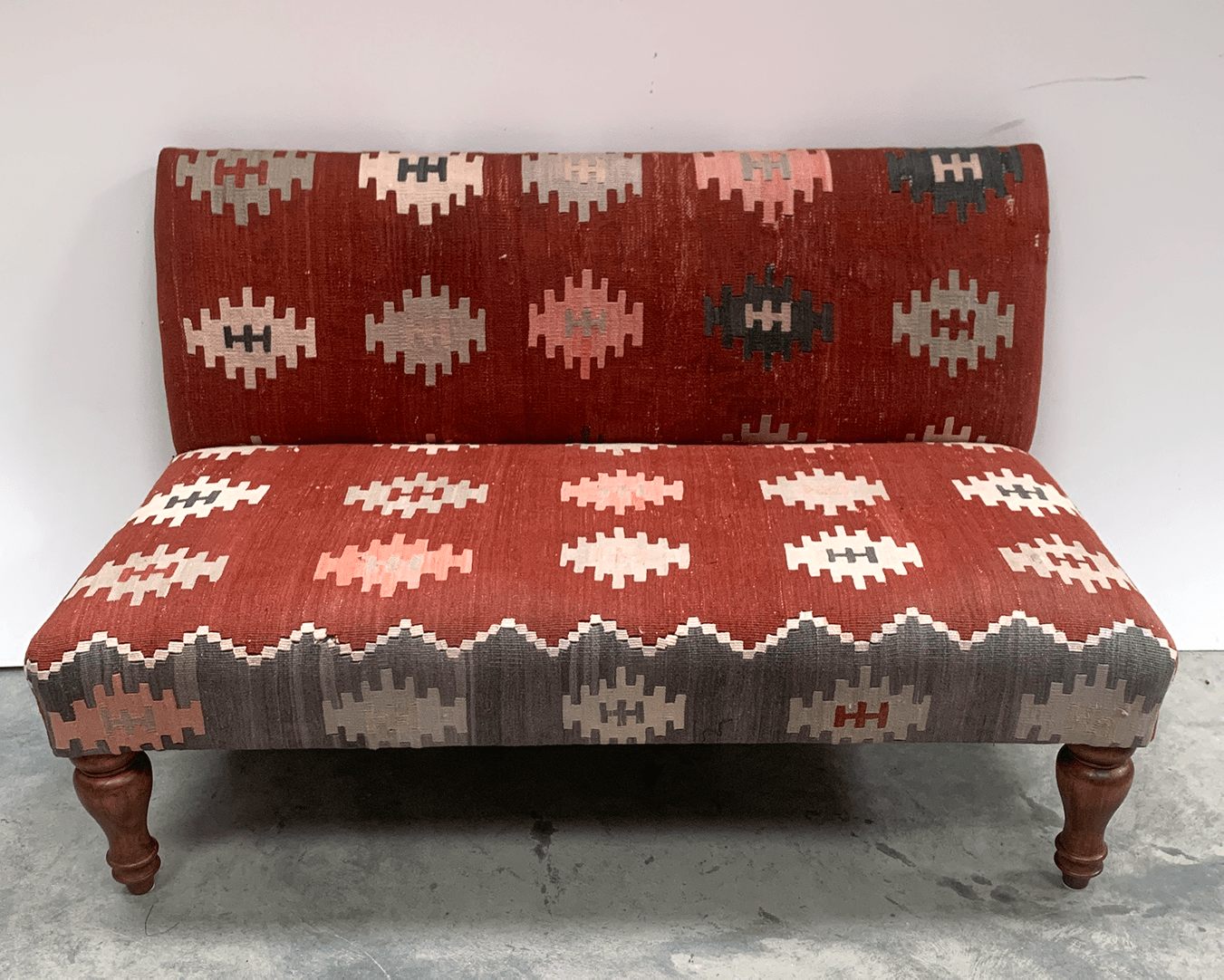 Bursa Sofa/ Daybed - kilimfurniture