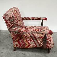 Load image into Gallery viewer, Bergama Armchair